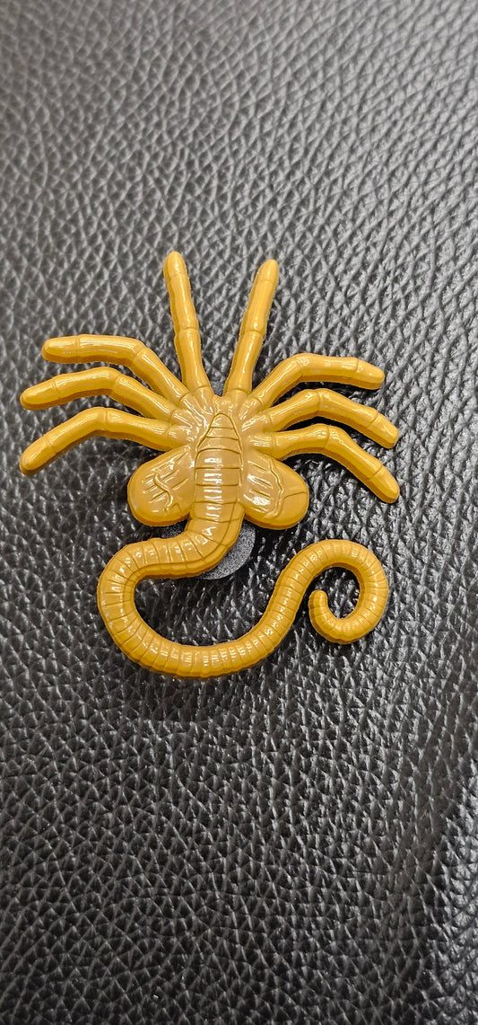 Facehugger brown
